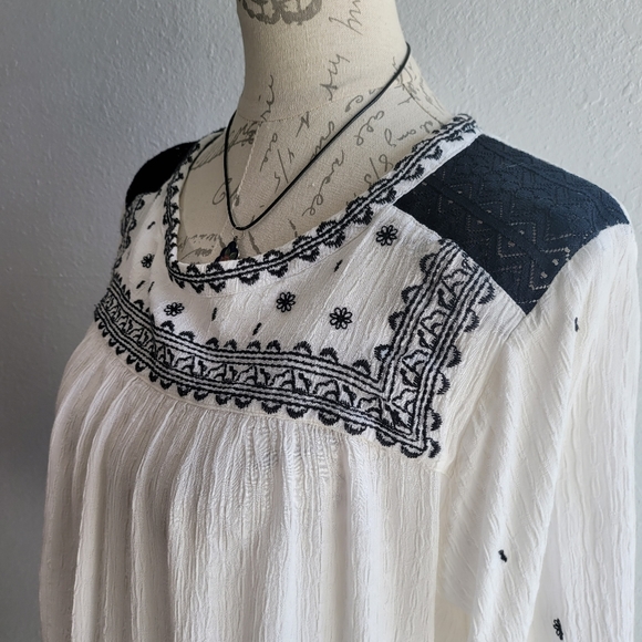 KNOX ROSE White Boho Top - Picture 4 of 7